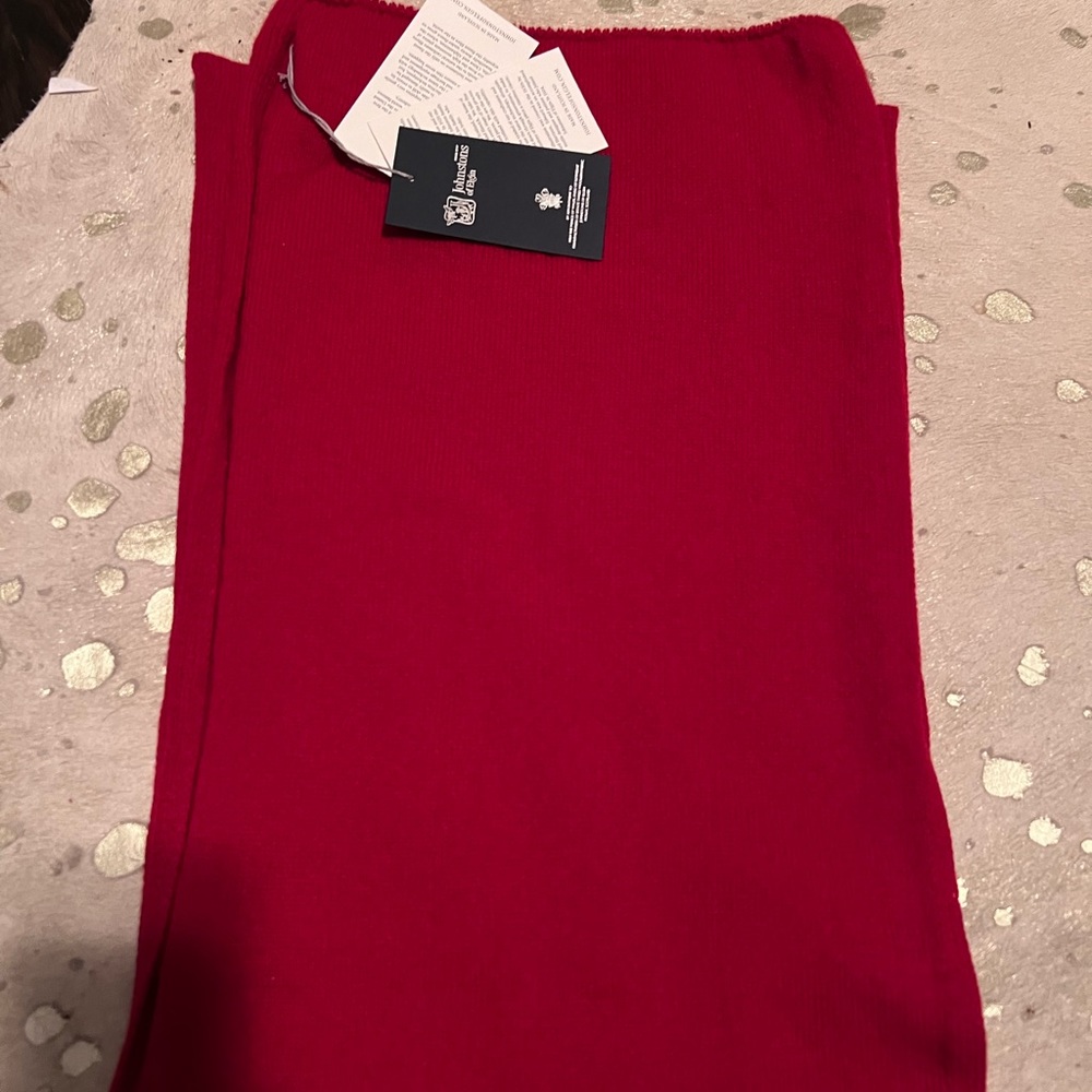 Johnston’s of Elgin New Red Cashmere Scarf